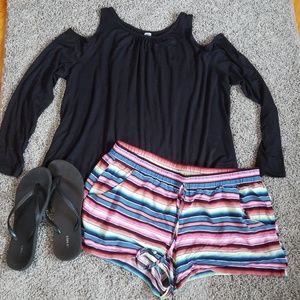 Old navy open shoulder shirt